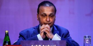 अनिल अंबानी का सुप्रीम कोर्ट में हलफनामा: क्या 31,580 करोड़ का मामला नई जांच दिशा तय करेगा? | Details Inside Supreme Court of India building symbolizing legal proceedings in corporate loan case | कॉर्पोरेट ऋण मामले की न्यायिक कार्यवाही का प्रतीक भारत के सुप्रीम कोर्ट भवन का दृश्य